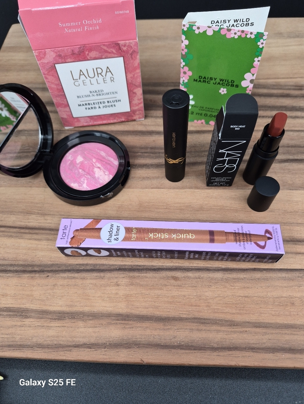 CLEARANCE! 11-Piece High End Makeup & Skincare Variety Bundle with Makeup Bag - Picture 5 of 7